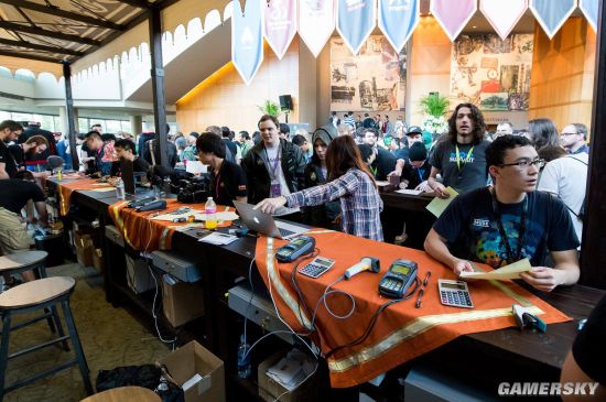 安德斯·布卢梅已经失去了解说工作——他已经评论了18个Major赛事